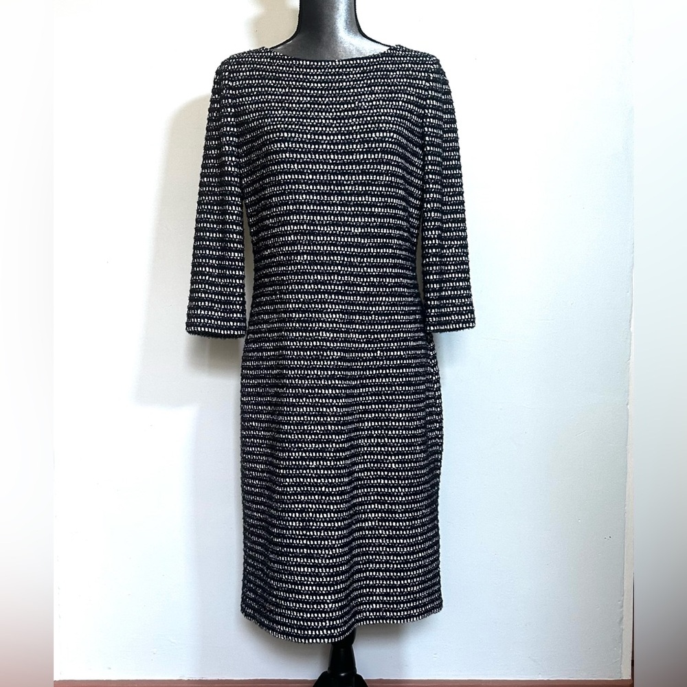 St. John sheath dress. - Picture 3 of 16